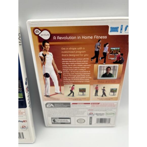 Wii NFL Training Camp & EA Active - Complete Bundle - Picture 6 of 12